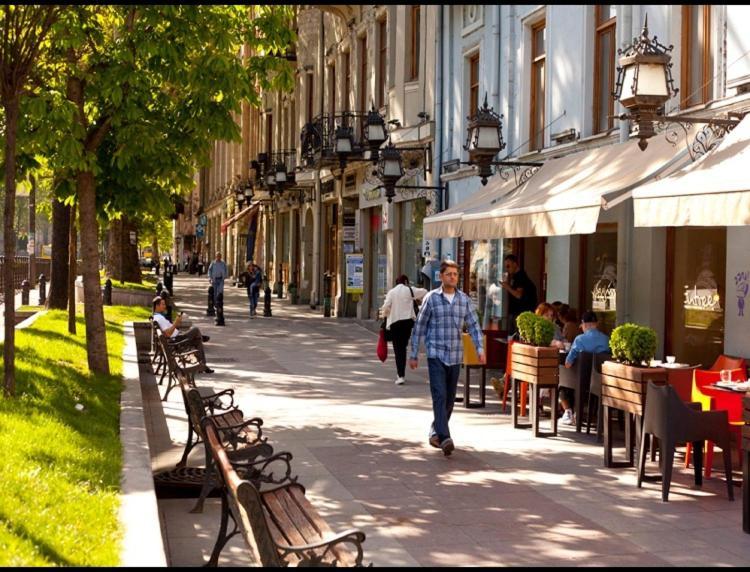 Rustaveli Apartment City Centre Tbilisi Esterno foto