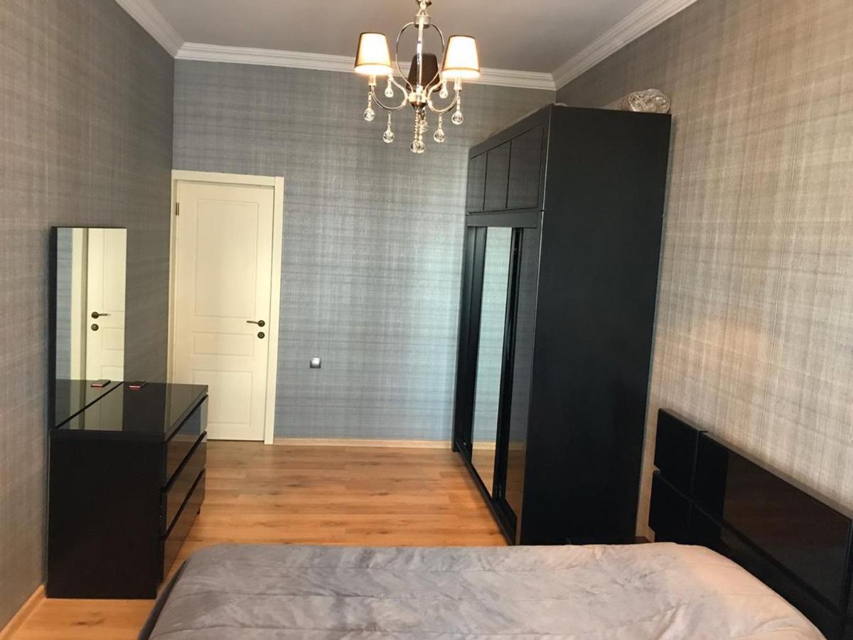 Rustaveli Apartment City Centre Tbilisi Esterno foto